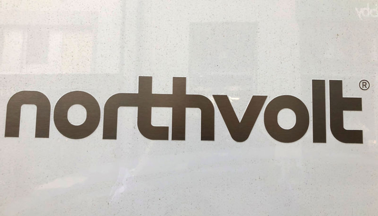 LE SUÉDOIS NORTHVOLT LÈVE UN MILLIARD DE DOLLARS POUR SON USINE DE BATTERIES