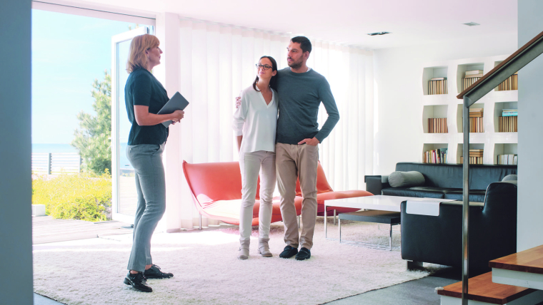 Vide ou meublée, la location de logement ne subit pas les mêmes règles de déclaration fiscale. (© Shutterstock)