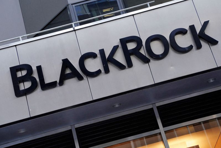 Le logo de BlackRock est photographié à New York