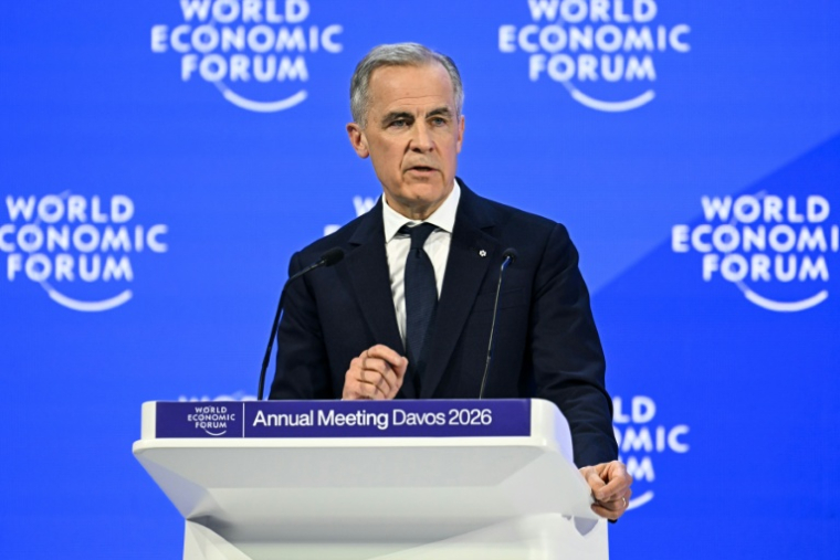 Le Premier ministre canadien Mark Carey au Forum économique mondial de Davos, le 20 janvier 2026 en Suisse ( AFP / Fabrice COFFRINI )