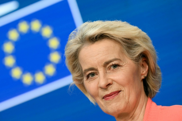 "Bien sûr, personne n'a trouvé son budget idéal" dans cette première ébauche, "mais c'est une base de négociation solide", a estimé à l'issue du sommet la présidente de la Commission européenne Ursula von der Leyen ( AFP / NICOLAS TUCAT )