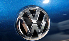 VOLKSWAGEN ADAPTE TROIS USINES ALLEMANDES AUX VOITURES ÉLECTRIQUES