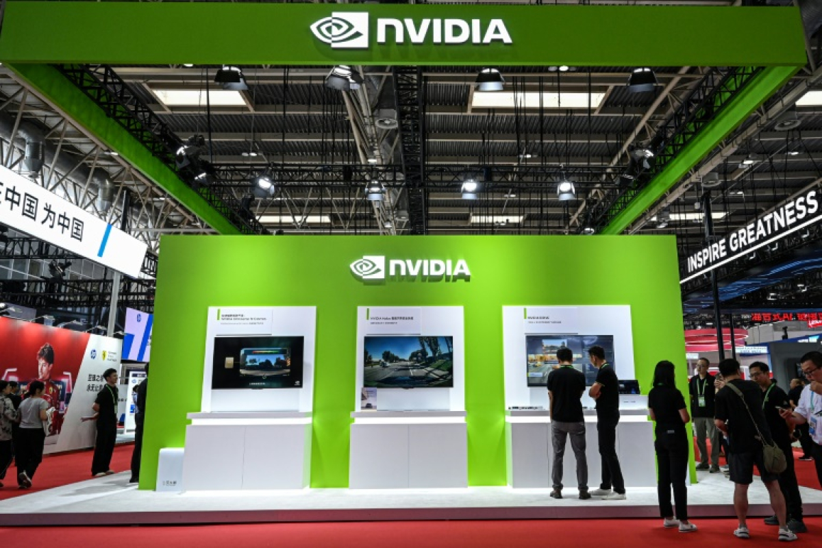 Le patron de Nvidia assure faire "de son mieux" pour fournir la Chine