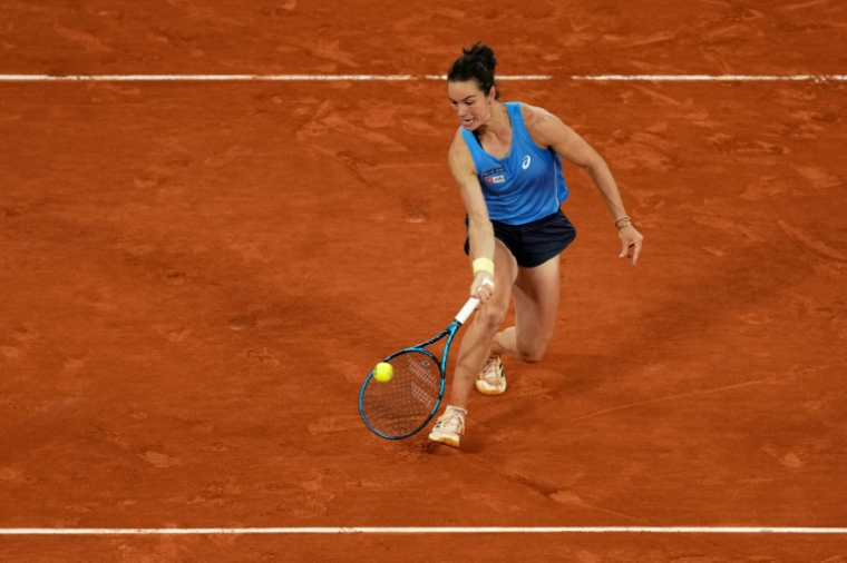 La Française Lois Boisson en quarts de finale de Roland-Garros contre la Russe Mirra Andreeva le 4 juin 2025 à Paris ( AFP / Dimitar DILKOFF )