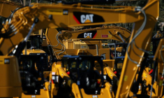 CATERPILLAR: LA HAUSSE DES PRIX DES ÉQUIPEMENTS DOPE LE BÉNÉFICE AU 2E TRIMESTRE