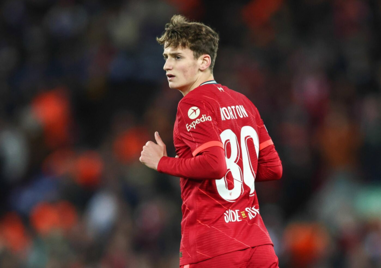 Après Šulc, l'OL met dix millions sur un milieu anglais