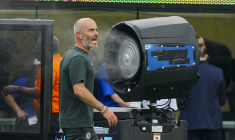 Le PSG est « la meilleure équipe d’Europe et du monde » selon Enzo Maresca