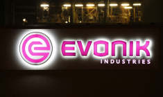 L'ALLEMAND EVONIK RACHÈTE L'AMÉRICAIN PEROXYCHEM POUR 625 MILLIONS DE DOLLARS