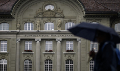 ( AFP / FABRICE COFFRINI )