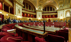 Le Sénat a adopté le texte sur la réforme des retraites samedi 11 mars, un vote obtenu par 195 voix contre 112 (Crédit photo : 123RF)