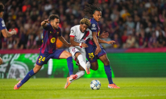 Renversant, le PSG cloue le bec du Barça