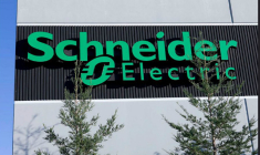 Schneider Electric a publié jeudi un résultat opérationnel record au premier semestre et relevé ses objectifs 2019 grâce à une croissance tous azimuts de son activité de gestion de l'énergie, notamment pour l'alimentation des data centers en plein boom à travers le monde (crédit Flickr Pelco)