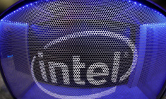 EXCLUSIF: L'ITALIE ET INTEL SUR LE POINT DE CONCLURE UN ACCORD DE $5 MDS SUR UNE USINE DE PUCES