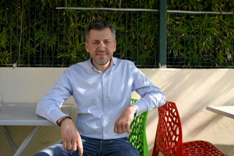 Le candidat d'extrême droite à la mairie de Marseille, Franck Allisio, le 23 mai 2022 à Marseille ( AFP / Nicolas TUCAT )