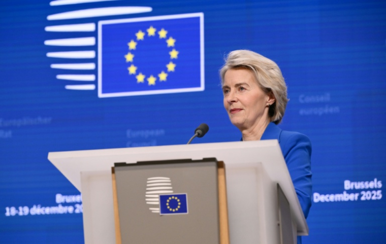 La présidente de la Commission européenne, Ursula von der Leyen, à Bruxelles le 19 décembre 2025. ( AFP / JOHN THYS )