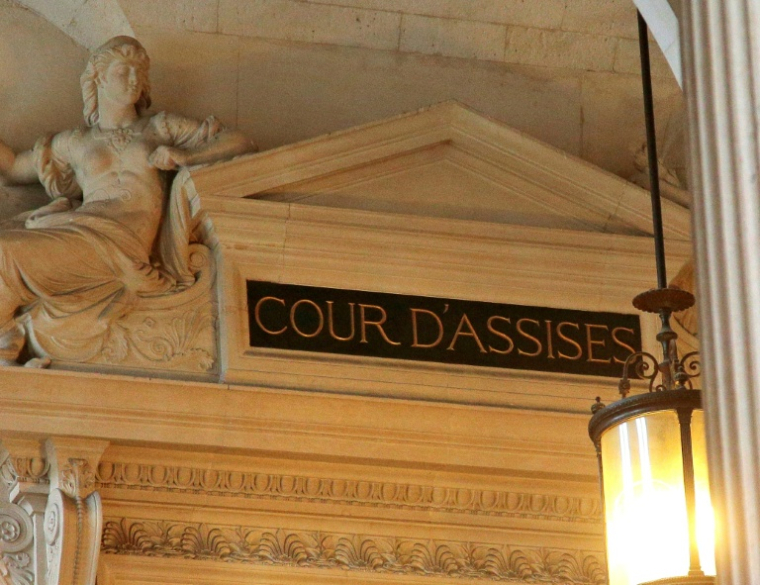 Radia Selma Tahar Aouidate, "revenante" de Syrie après un jihad familial, a été condamnée à 8 ans de prison par la cour d'assises de Paris ( AFP / JACQUES DEMARTHON )