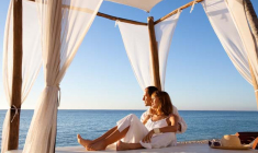 Week-end évasion, parfum personnalisé, soins... 5 idées cadeaux pour femmes pour la Saint-Valentin