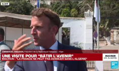 REPLAY - Visas, gaz algérien, mémoires... Emmanuel Macron répond aux questions depuis l'Algérie