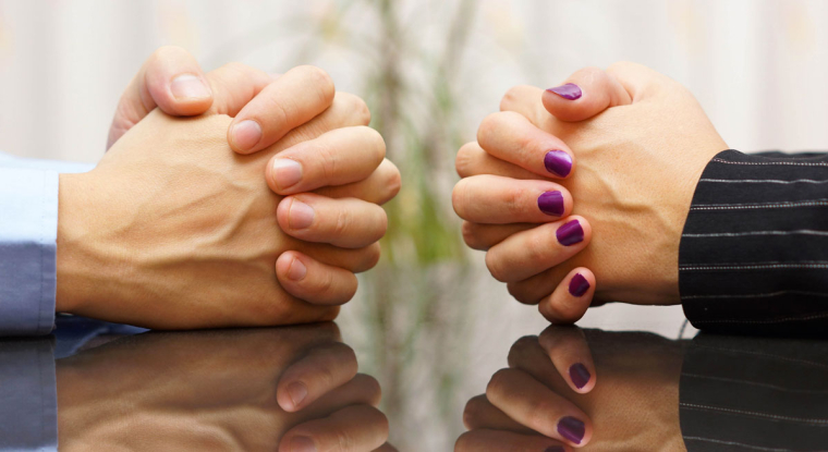 La CAF récupère les impayés auprès du parent défaillant. (© Fotolia)