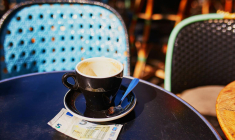 Dans les contextes internationaux incertains, les pièces et billets sont particulièrement prisés des épargnants.