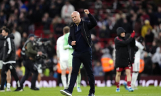 Arne Slot met en garde le PSG avant le match retour de Ligue des champions