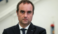 Le Premier ministre Sébastien Lecornu, le 4 septembre 2026, à Vernon dans l'Eure ( AFP / Thomas SAMSON )
