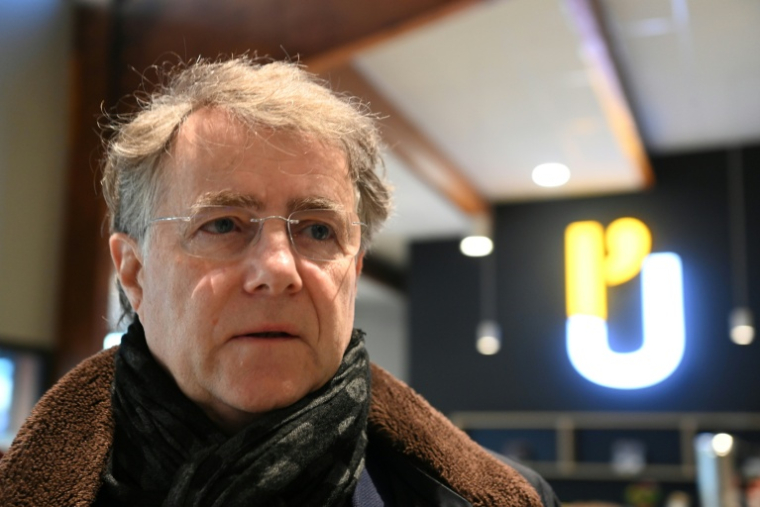 Le maire d'Orléans Serge Grouard le 15 décembre 2025 à Saint-Jean-de-la-Ruelle, dans le Loiret ( AFP / JEAN-FRANCOIS MONIER )