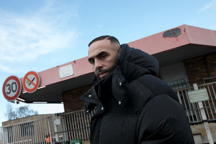 Médine à Gonfreville-l'Orcher, le 24 mars 2023. ( AFP / LOU BENOIST )