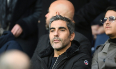 Ary Abittan au Parc-des-Princes stadium à Paris, le 1er février 2020 ( AFP / MARTIN BUREAU )