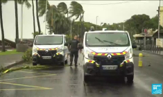 Cyclone Batsirai à la Réunion: les marins du navire TrestaStar récupérés