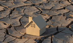 Le marché immobilier en berne-iStock-Max Zolotukhin