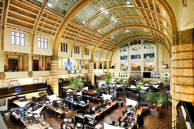 CVC VEUT ENTRER EN BOURSE À AMSTERDAM, SELON LE FINANCIAL TIME