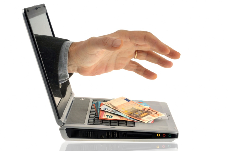 Quelles bonnes pratiques adopter pour éviter les escroqueries sur votre compte bancaire ? ( Crédits photo: ©  Richard Villalon - stock.adobe.com)