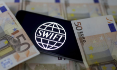 L'UNION EUROPÉENNE PEU SUSCEPTIBLE DE BLOQUER L'ACCÈS DE LA RUSSIE À SWIFT DANS L'IMMÉDIAT-SOURCES