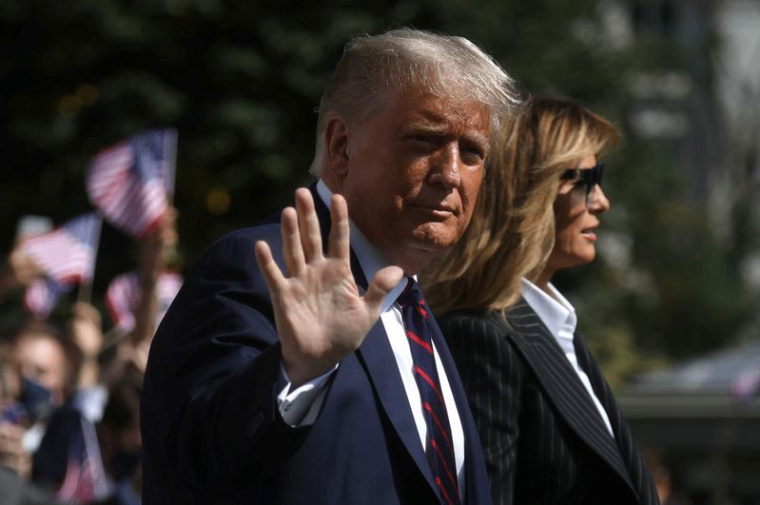 LES DIRIGEANTS MONDIAUX SOUHAITENT UN PROMPT RÉTABLISSEMENT À DONALD ET MELANIA TRUMP