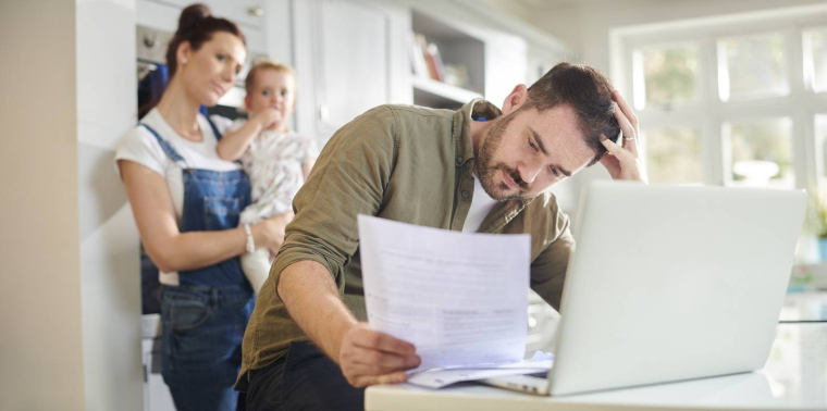 Comment alléger son remboursement de crédit ? - iStock-sturti