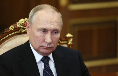 Le président russe Vladimir Poutine lors d'une réunion à Moscou, en Russie