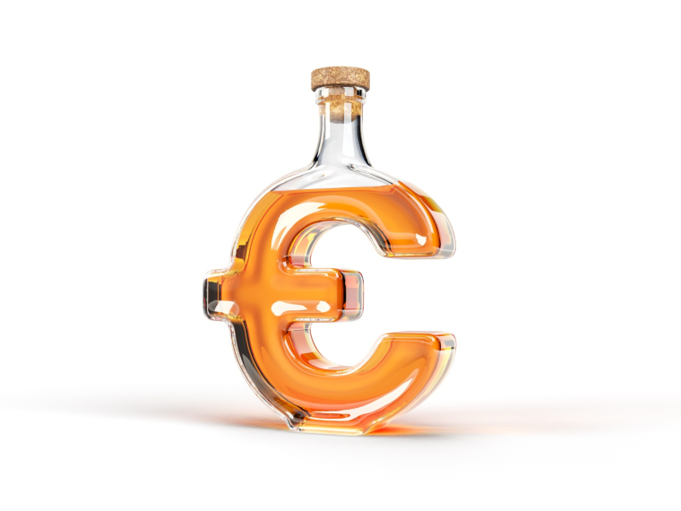 Les whiskys &eacute;cossais de la Seconde Guerre mondiale et de la p&eacute;riode qui succ&eacute;da aux deux premiers chocs p&eacute;troliers sont particuli&egrave;rement recherch&eacute;s par les collectionneurs. (cr&eacute;dit: Adobe Stock)