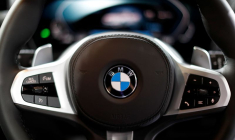 LE BÉNÉFICE DE BMW STIMULÉ PAR SA COENTREPRISE CHINOISE ET LA HAUSSE DES PRIX