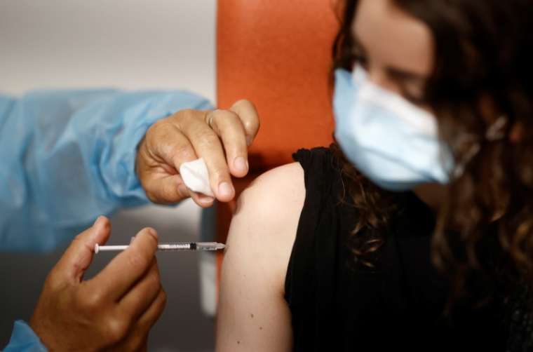 30 MILLIONS DE PERSONNES ONT REÇU UNE PREMIÈRE INJECTION DE VACCIN EN FRANCE