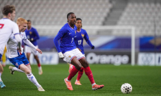 Un remplaçant pour Mathys Tel en espoirs