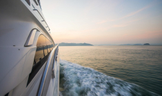 Les surtaxes sur les voitures de luxe et les yachts rapportent beaucoup moins que prévu (Crédit photo: Fotolia)