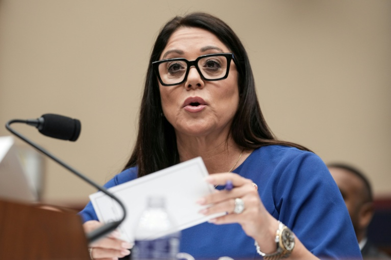 La secrétaire américaine au Travail, Lori Chavez-DeRemer, devant la commission du travail et de l'éducation de la Chambre des représentants, le 5 juin 2025 à Washington ( AFP / Oliver Contreras )