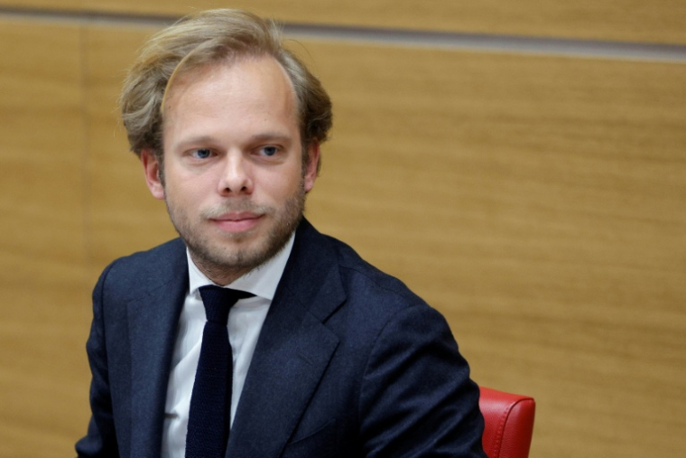 Le député UDR Charles Alloncle, rapporteur de la Commission d'enquête sur l'audiovisuel public, à l'Assemblée nationale, le 8 avril 2026 à Paris ( AFP / GEOFFROY VAN DER HASSELT )