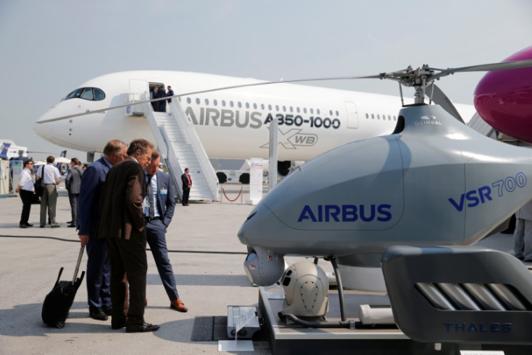 PRÈS DE 40 MILLIARDS DE DOLLARS DE COMMANDES POUR AIRBUS