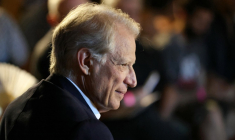 L'ancien Premier ministre Dominique de Villepin le 4 juillet 2026 à La Charité-sur-Loire, dans la Nièvre ( AFP / Alain JOCARD )