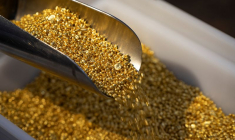 Production à l'usine de métaux précieux dans la ville sibérienne de Krasnoïarsk