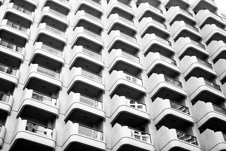 HLM : plus de 70 bailleurs prêts à vendre 11.000 logements (Crédit photo: Tomasz Ganclerz - Pexels)