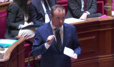 Lecornu demande une baisse des prix à la pompe d'ici le "début de semaine prochaine"