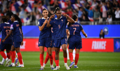 Un bijou de Malard envoie les Bleues au Mondial
